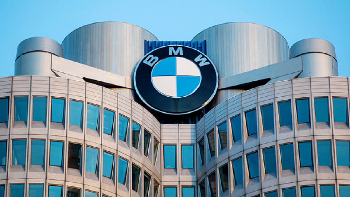 BMW Launches Zero-Fossil-Fuel Factory